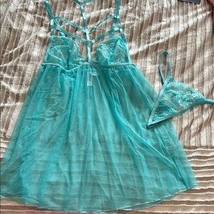 Elegant Venetian Lace lingerie Set in Aqua Size Large